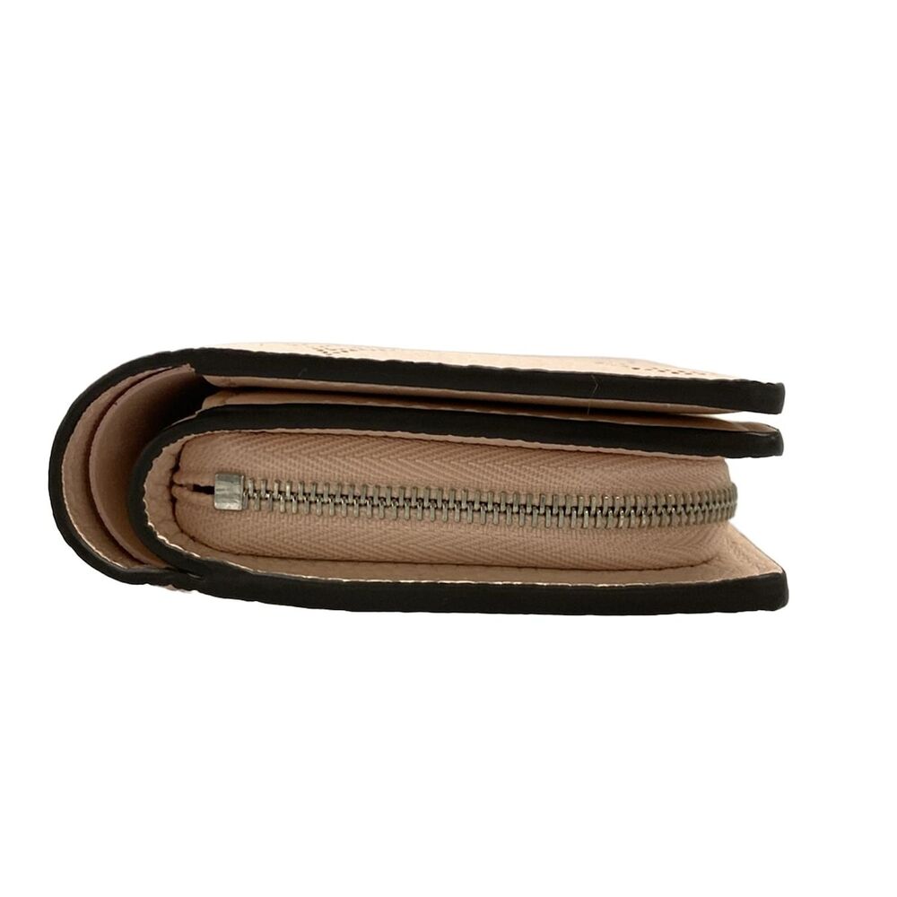 Louis Vuitton Portefeuille Clare Mahina Bifold Wallet M82758 - Picture 8 of 11